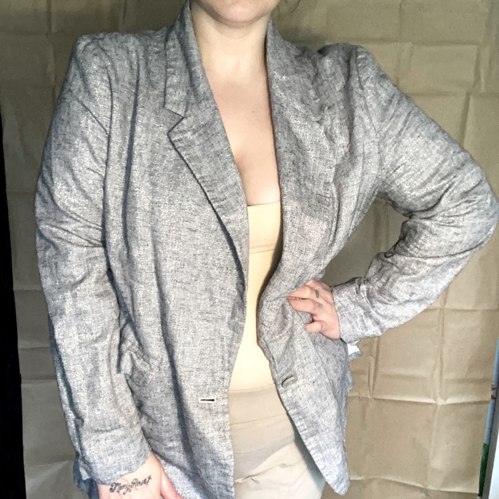 A new Day grey linen jacket